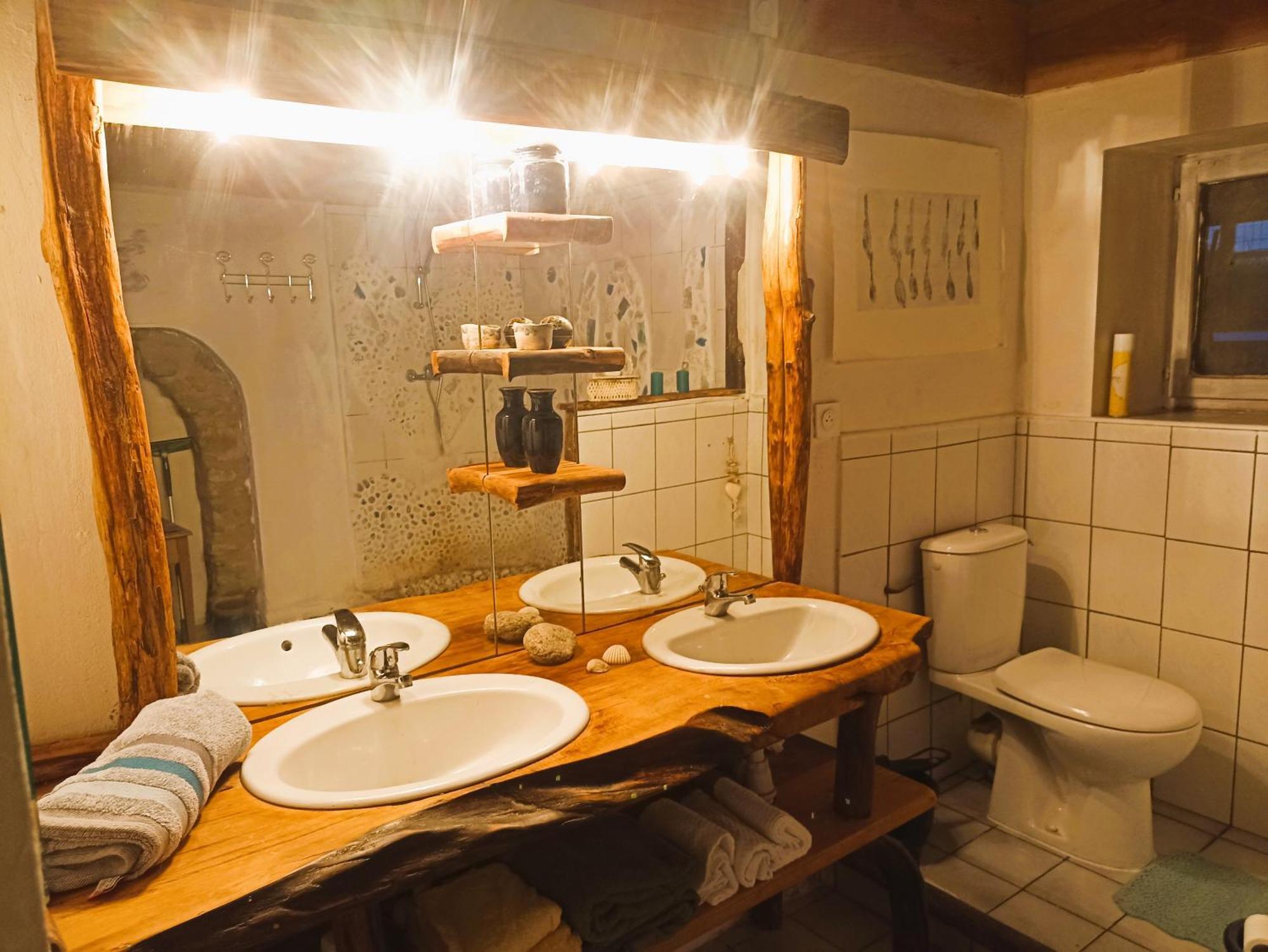 Un Jardin Sur La Colline Appartement Claveyson Kamer foto