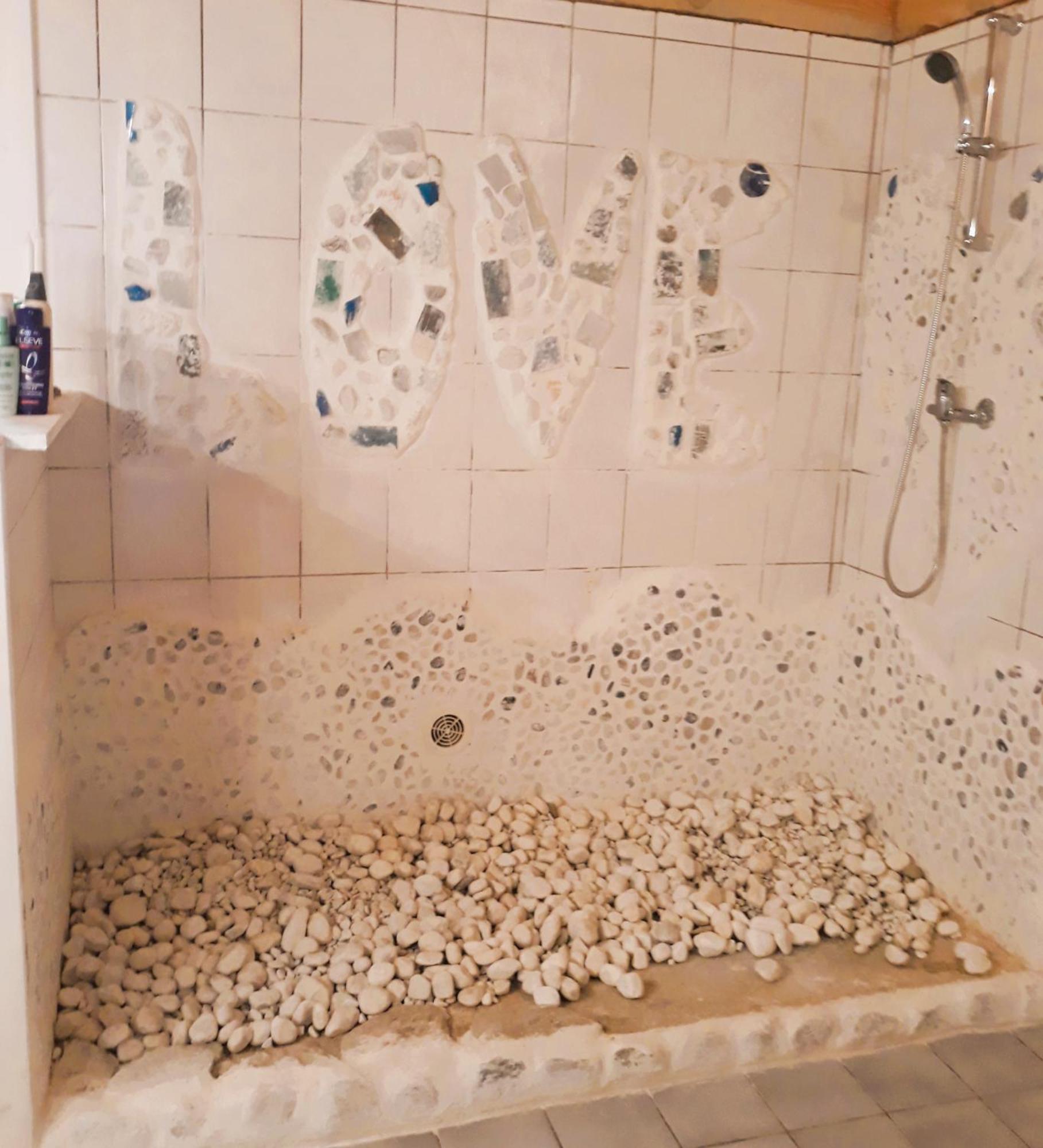 Un Jardin Sur La Colline Appartement Claveyson Kamer foto
